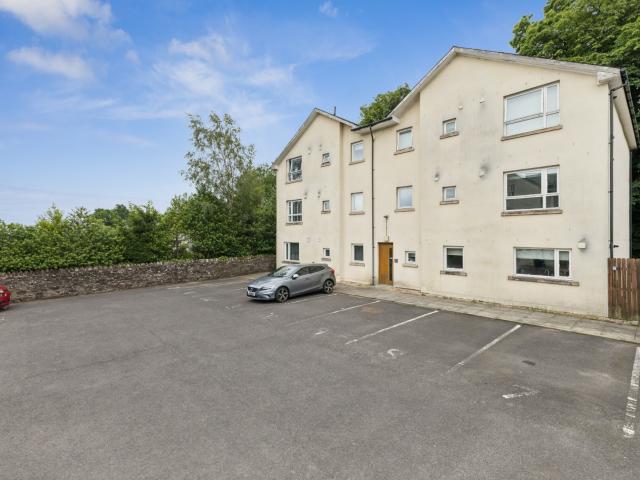 apartment in Beneagles Court, Auchterarder, PH3 1FE