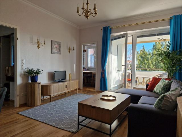 Apartment in Berlin Lichterfelde West, Berlin Amsterdam Apartments for Rent