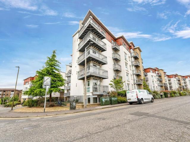 apartment in Brunswick Road, Flat 4, Leith Walk Edinburgh, EH7