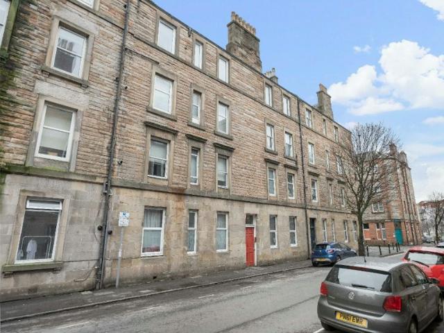 apartment in Brunswick Road, Flat 3 PF3, Leith Edinburgh, EH7