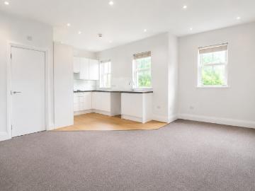 apartment in Bridport Housing, Winchmore Hill, N21