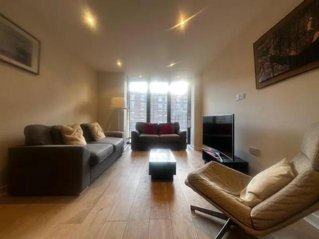 apartment in Bridport Street, Liverpool