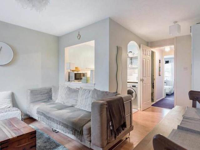 apartment in Burnham Close