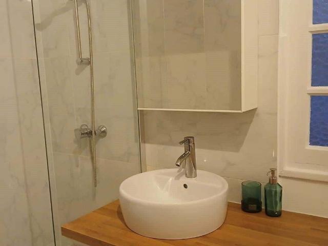 Apartment in Grand Rue, Nîmes for 100 m² with 2 bedrooms