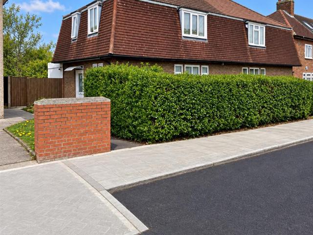 Apartment In Grangemill Road, London Se6