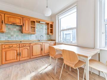 apartment in Gray's Inn Road