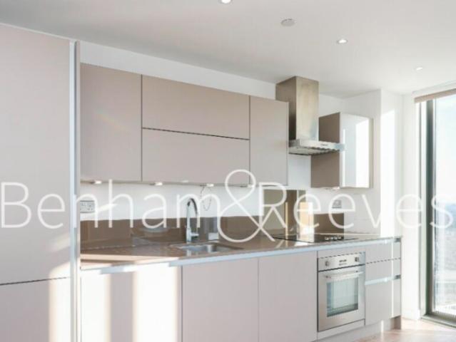 apartment in Great Eastern Road, Stratford, E15