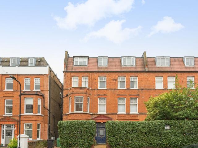 apartment in Greencroft Gardens