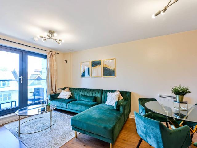 apartment in Guildford Road