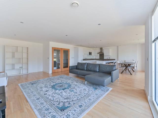 apartment in Dowells Street