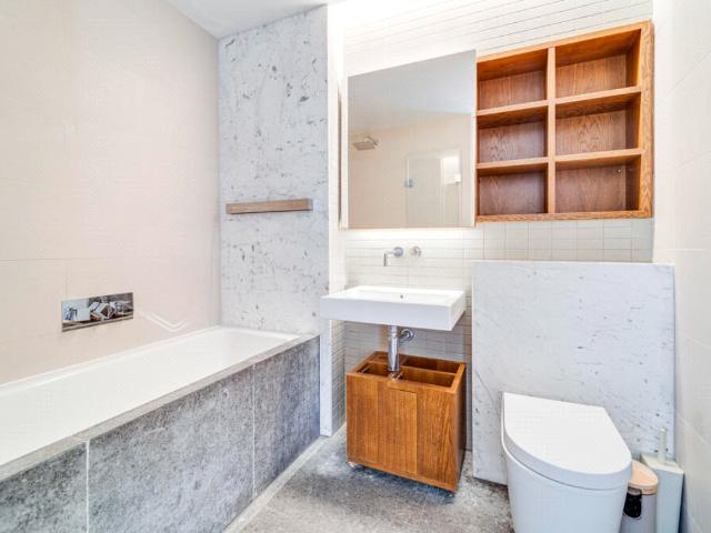 apartment in Dominion House, Bartholomew Close, Barbican, London EC1A 7BF