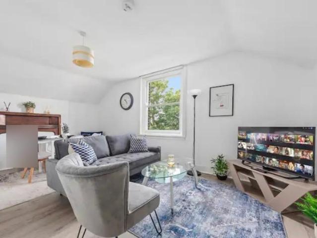 apartment in Dartmouth Park Hill