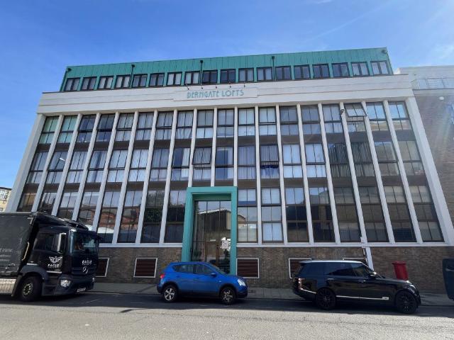 apartment in Derngate Lofts, Derngate, Northampton, NN1 1TY