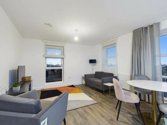 apartment in Eastern Avenue, Western Cross, Ebbsfleet Valley