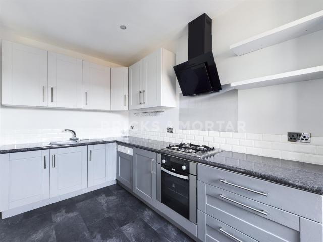 apartment in Eslington Terrace, Jesmond, Newcastle Upon Tyne
