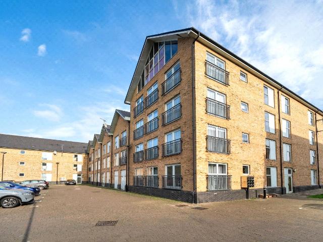 apartment in Esparto Way, South Darenth, DA4
