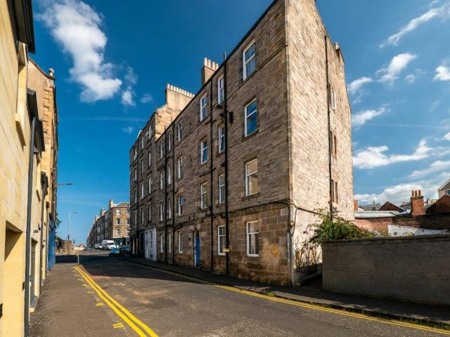 apartment in Eyre Place, Flat 4 New Town, Edinburgh, EH3