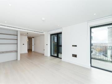 apartment in Fountain Park Way, London