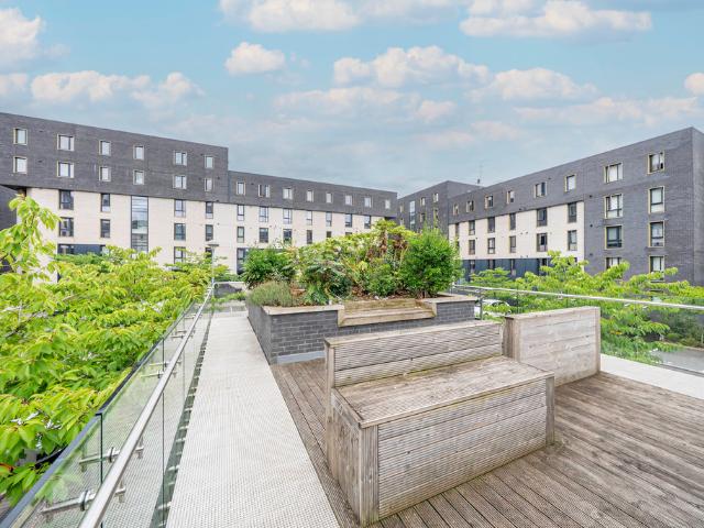 apartment in Fabrick Square, 1 Lombard Street