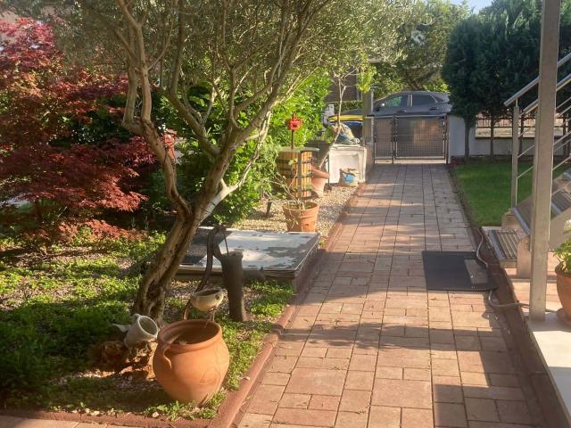 Apartment in Falkenweg, Pulheim for 48 m² with 1 bedroom