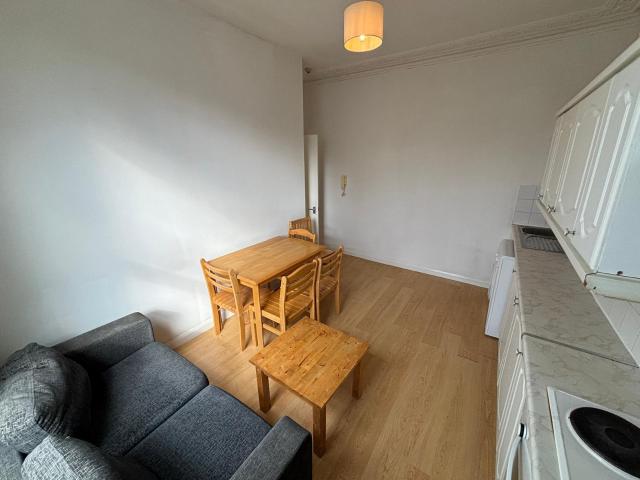 apartment in FL3 Upper Tollington Park | Finsbury Park | London | N4 3EL