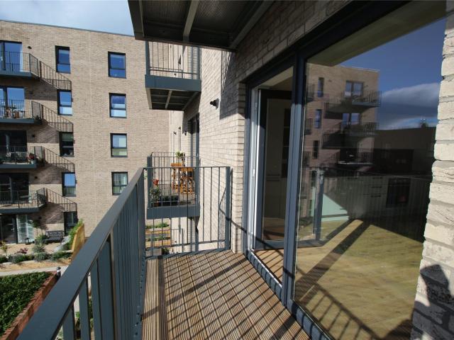 apartment in Flat 16, 24 Pillans Place, Edinburgh, EH6 7DE