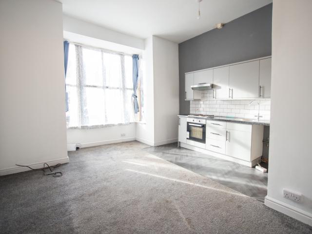 Apartment in Flat 1, 235 Boulevard, Hull, HU3 3EQ