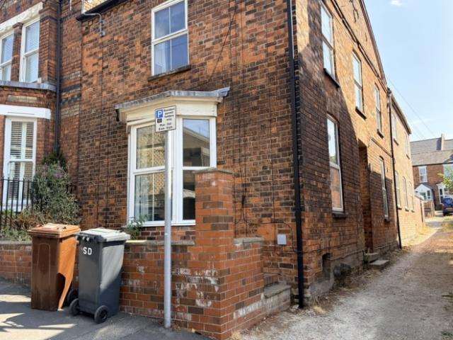 apartment in Flat 1, 35a Beaumont Fee, Lincoln, LN1 1EZ