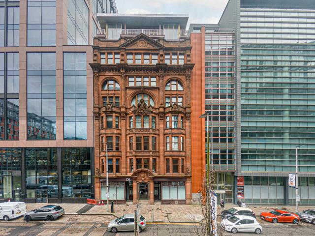 apartment in Flat 3/3, 74 York Street, Glasgow, G2 8JX