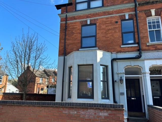 apartment in Flat 3, 262 West Parade, Lincoln, LN1 1LY