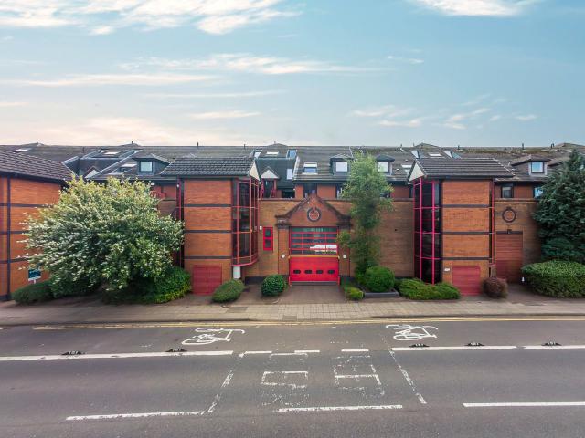 apartment in Flat 3, 83 Lancefield Quay, Glasgow, Glasgow City, G3 8HA