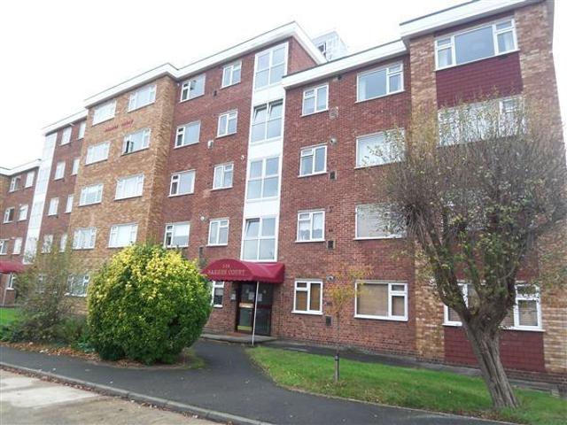 apartment in Flat Durham Avenue, Woodford Green
