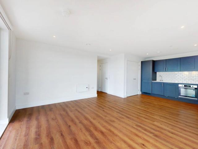 apartment in Francis House, Maidenhead, SL6 1TY