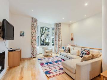 Apartment in Freegrove Road, London for 170 m² with 4 bedrooms