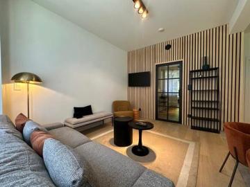 Apartment in front of Wolvendael park