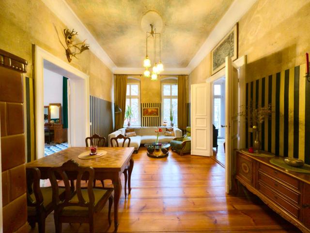 Apartment in Köpenicker Straße, Berlin for 95 m² with 2 bedrooms