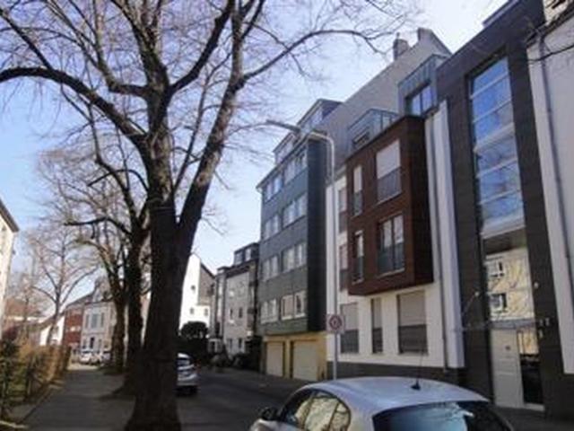 Apartment in Kaiserswerth, Zweitbezug nach Kernsanierung, Terrasse