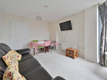 apartment in Kenton Lane