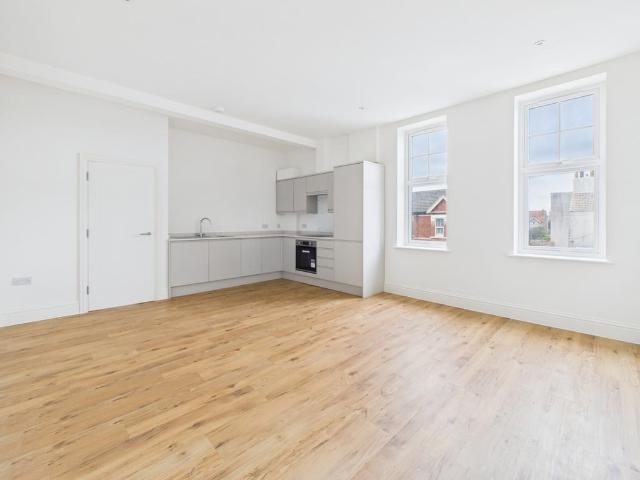 apartment in King Street, Worthing, BN14 7FL