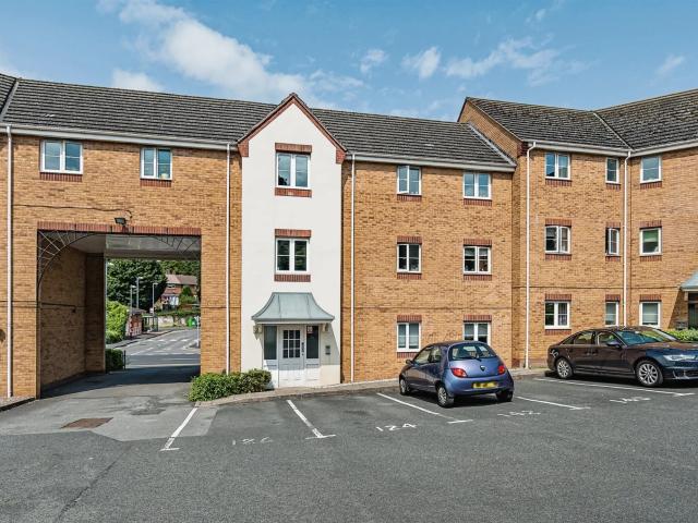 apartment in Kingsway