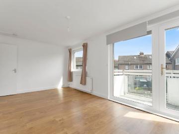 apartment in Kingsknowe Road North, 6, Longstone Edinburgh, EH14