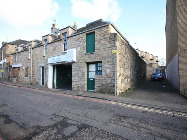 apartment in Kirk Loan