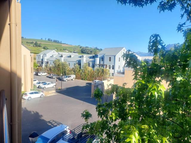 apartment in Klein Welgevonden, Stellenbosch, Western Cape
