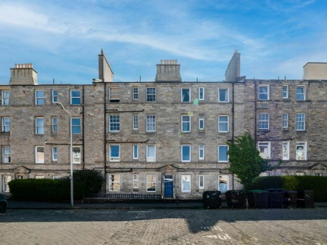 apartment in Halmyre Street, Flat 6 Leith, Edinburgh, EH6