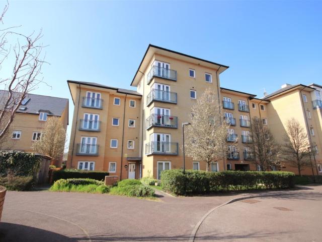 apartment in Hampden Gardens, Cambridge