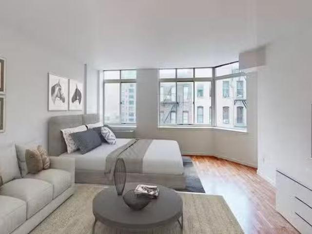 Apartment in Harlem East