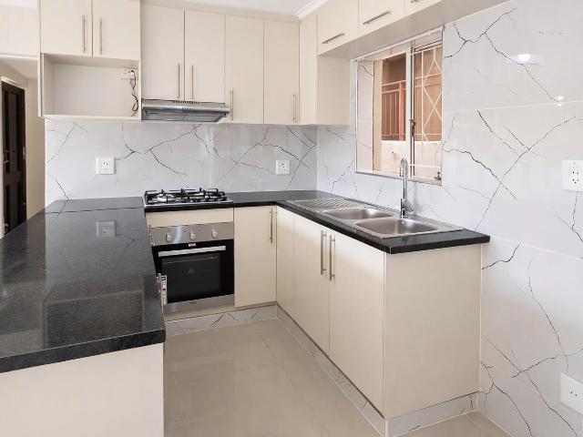 apartment in Helderkruin, Roodepoort, Gauteng
