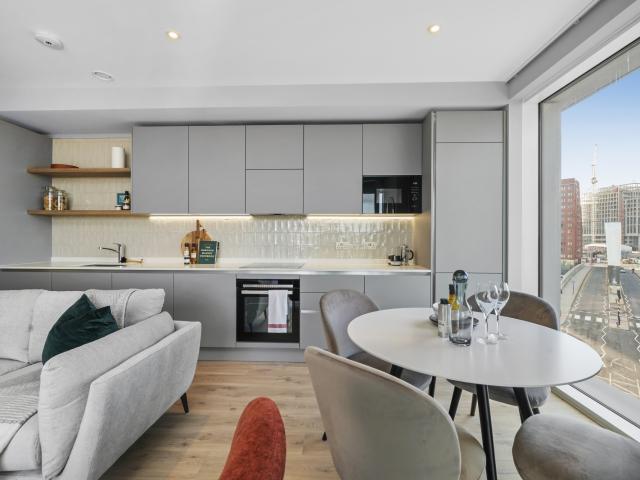 apartment in Hightail Point, London, E20 1JY
