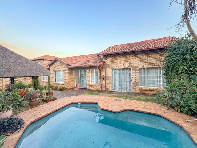 apartment in Highveld, Centurion, Gauteng