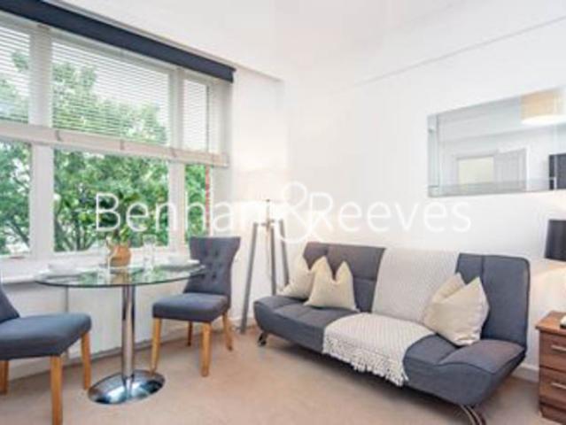 apartment in Hill Street, Mayfair, W1J